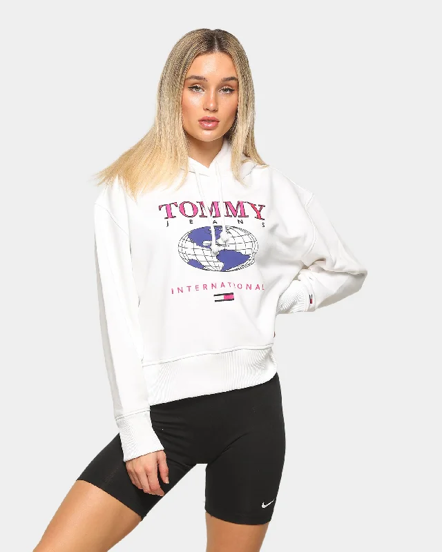 Tommy Jeans Women's Outdoor Logo Hoodie Classic White Hoodie with Batwing Sleeves Loose Dramatic