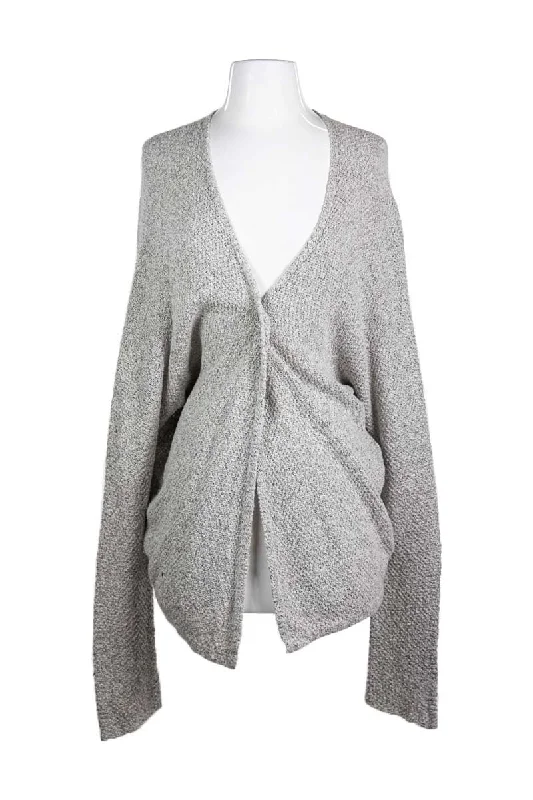 Brandy Melville Cardigan Fitted Slim Tailored