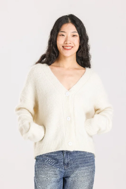 Lara Alpaca Wool Knit Cardigan - White Lightweight Heavyweight Midweight