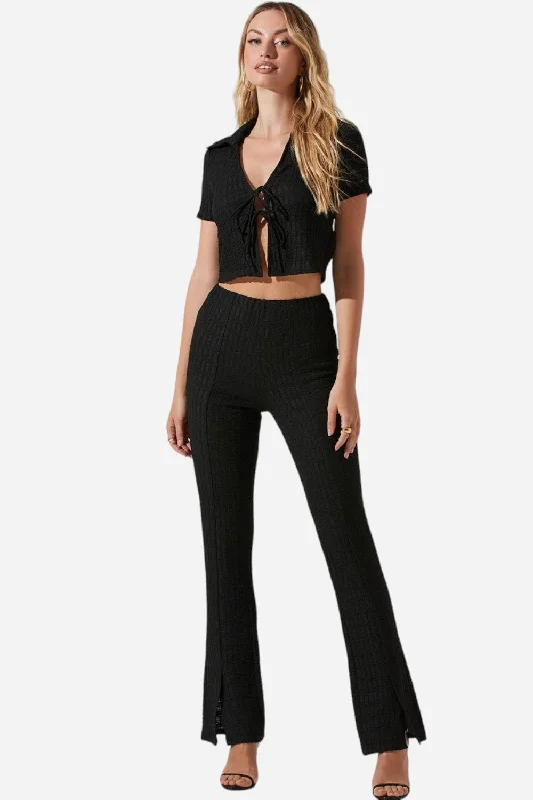 ASTR The Label Zoey Seamed Split Hem Pants in Black Comfortable Denim Trousers