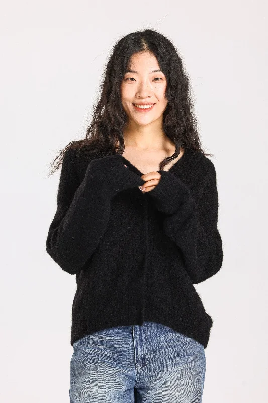 Lara Alpaca Wool Knit Cardigan - Black Stylish Fashionable Trendy