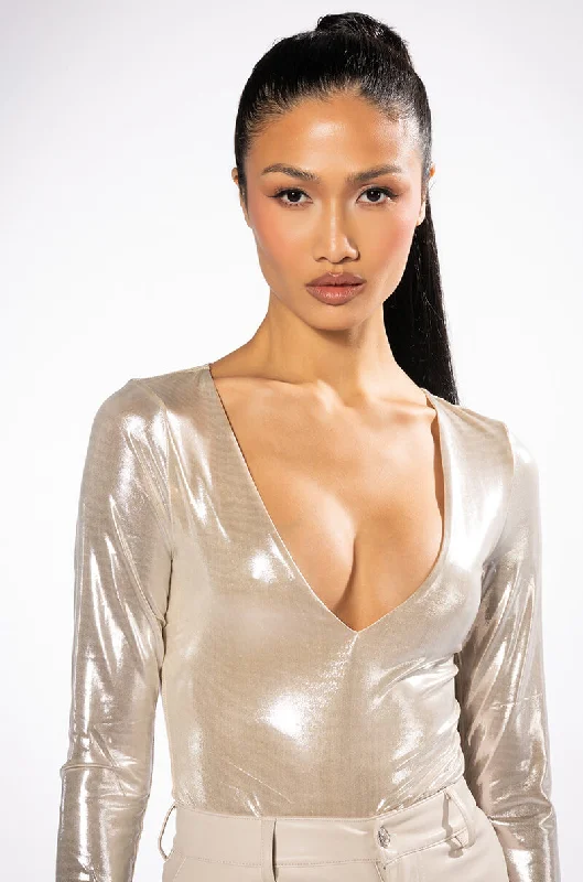 CHAMPAGNE SHOWERS METALLIC BODYSUIT Stylish Bodysuit with Peplum