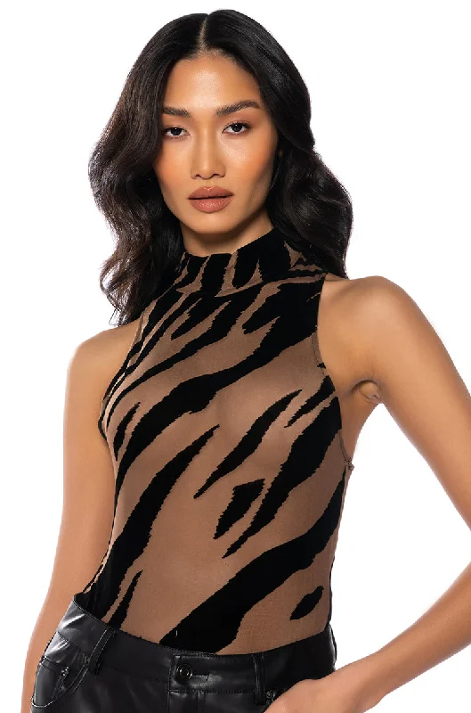 KAMI ANIMAL PRINT SLEEVELESS BODYSUIT Elegant Bodysuit with Bow Detail