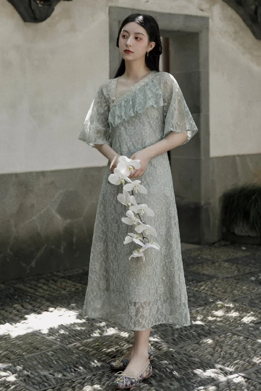 Molifusu | Hosta Asymmetric Lace Dress